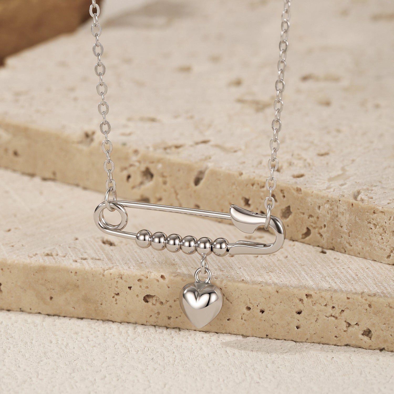 Amara Silver Pendant Necklace - NAVALLI