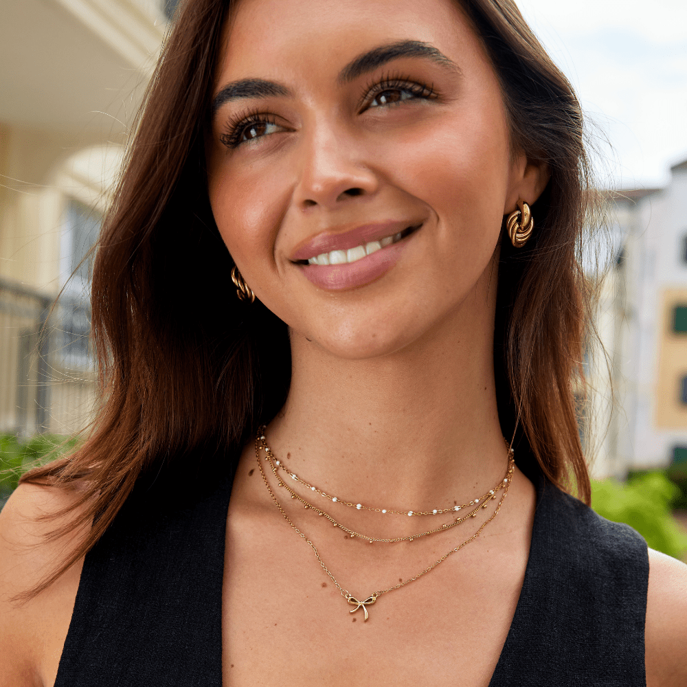 Elegant Bow Necklace - NAVALLINecklace