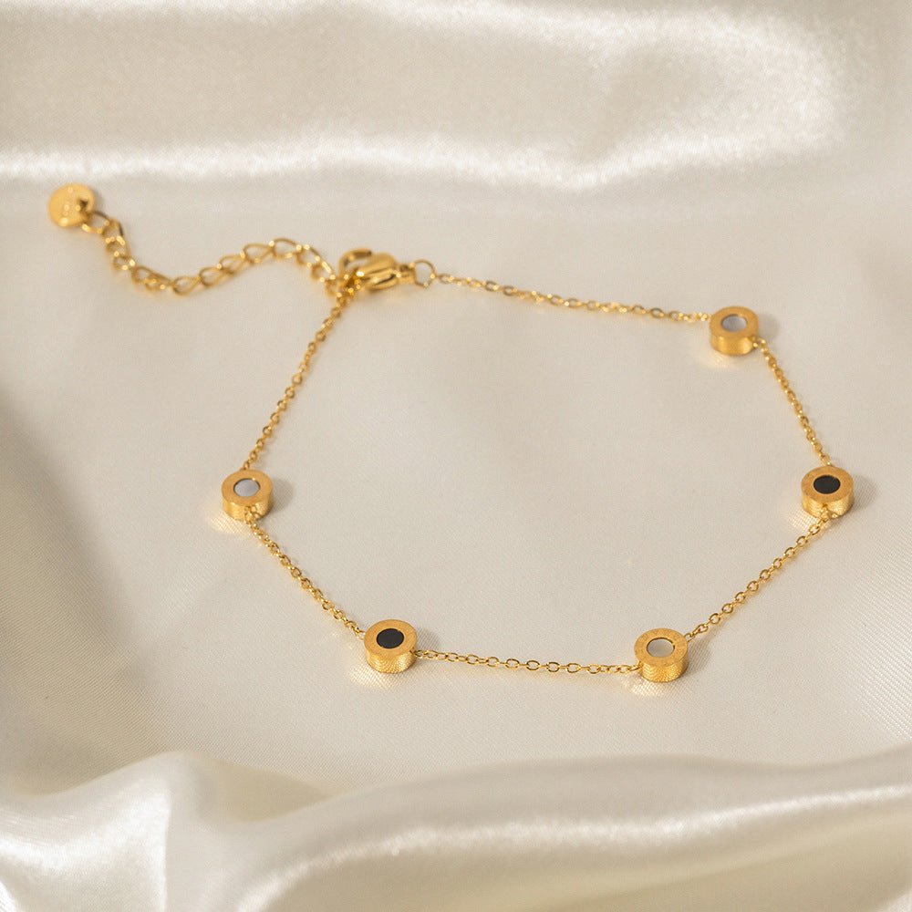 Elowen Dainty Gold Anklet - NAVALLI