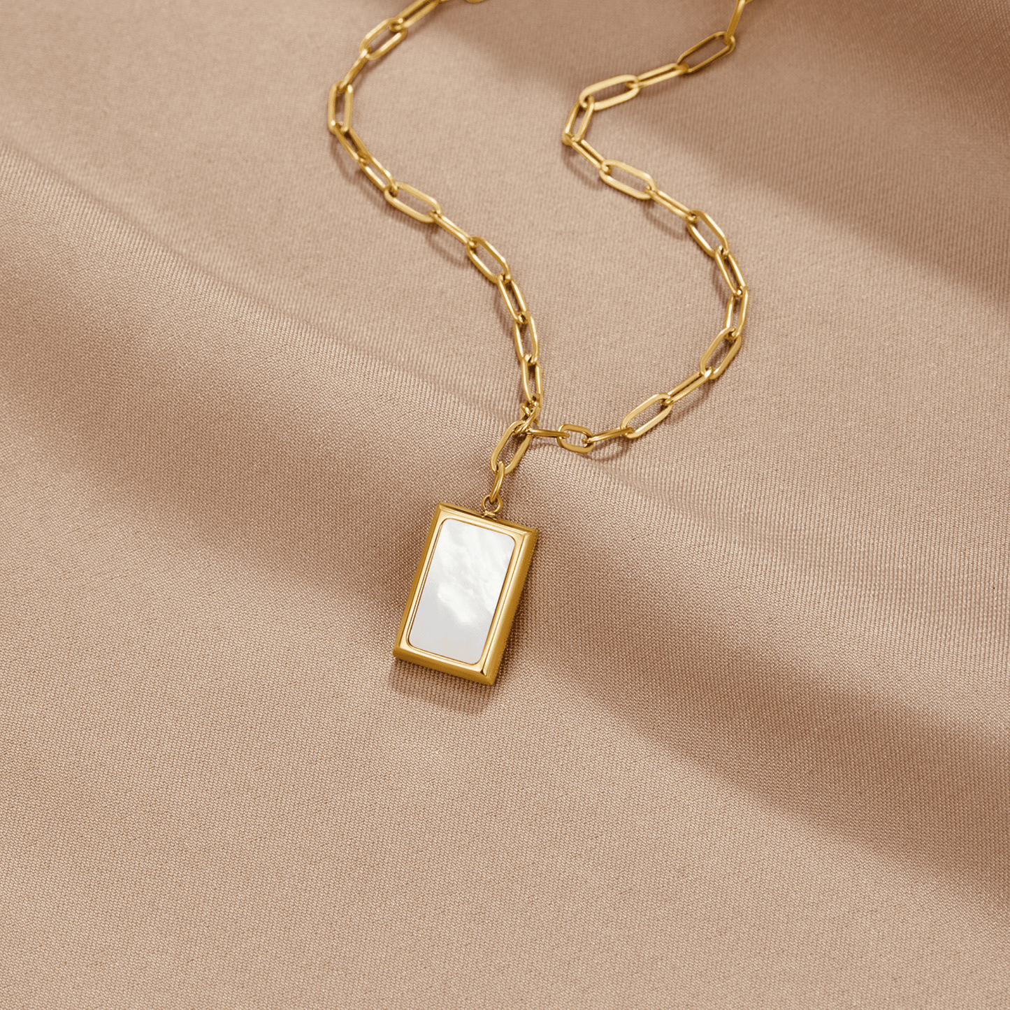 Freya Shell Gold Necklace - My StoreNecklace
