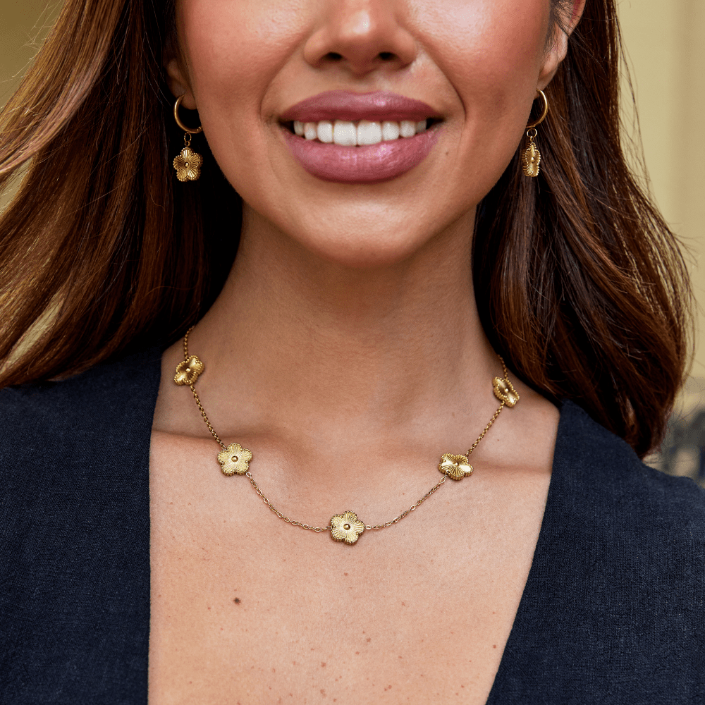 Isolde Gold Necklace - NAVALLINecklace
