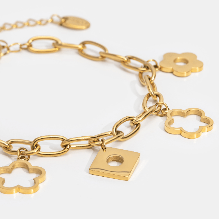 Lucky Daisy Charm Bracelet - My StoreBracelet