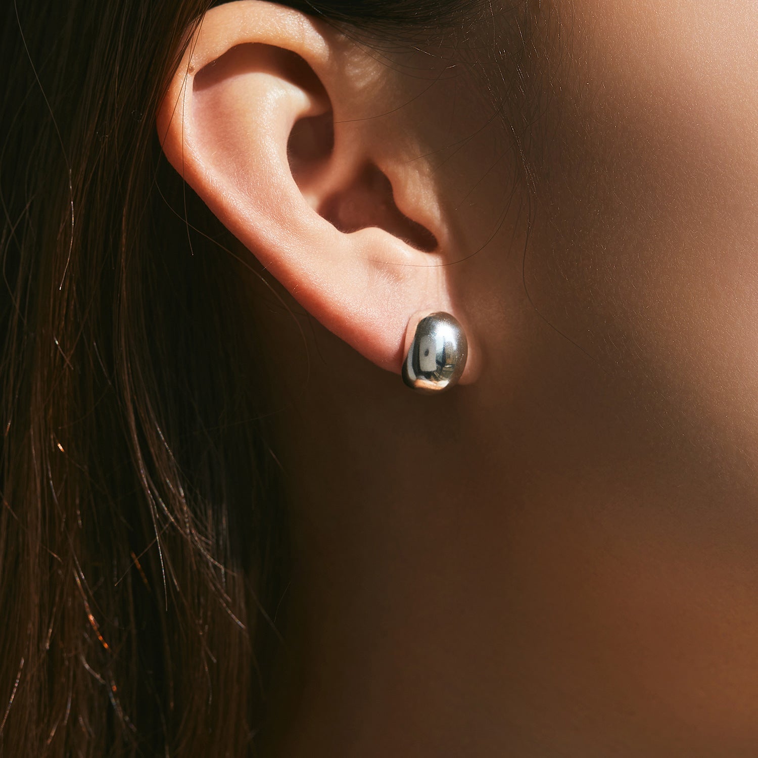 Luna Silver Stud Earrings - NAVALLI
