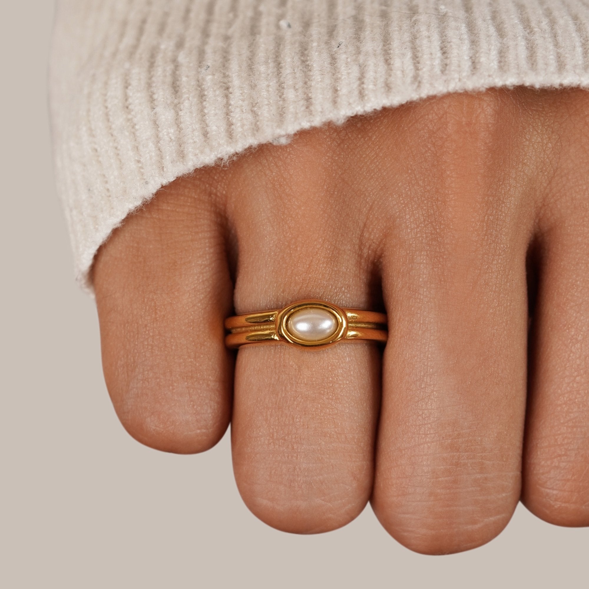 Lyra Pearl Ring - NAVALLIRing