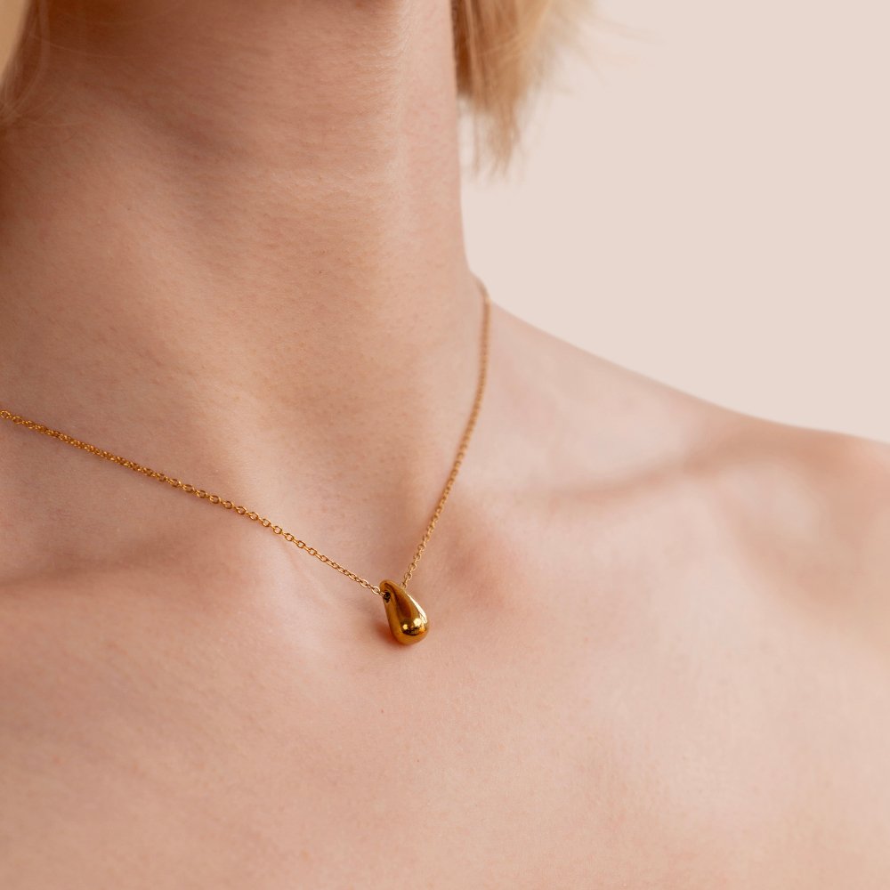 Mira Gold Necklace - NAVALLINecklace