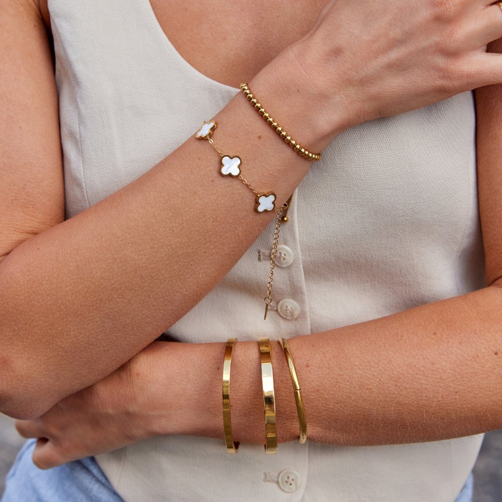 Rina Gold Bangle - My StoreBracelet