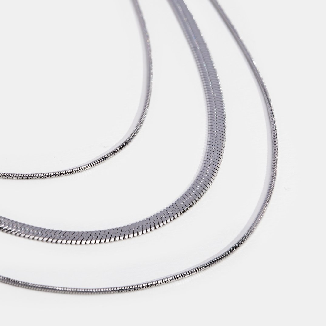 Thessa Chain Necklace - NAVALLINecklace