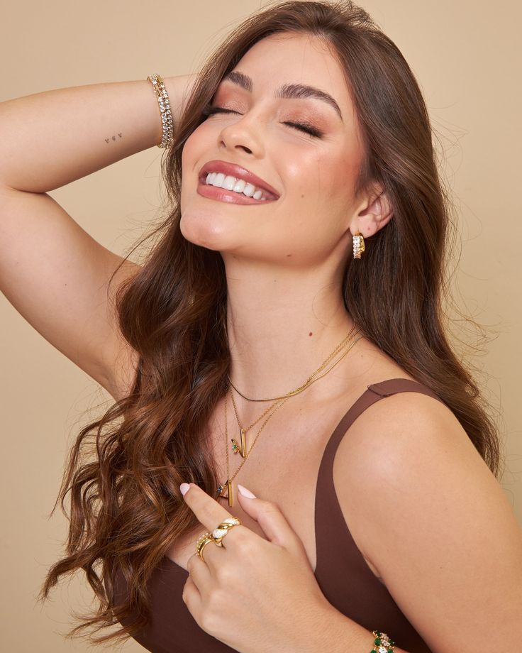 Pecas_que_combinam_sofisticacao_e_elegancia_para_acompanhar_voce_nas_celebracoes_mais_especiais__Escolha_a_sofisticacao_absoluta_de_Lucianna_Rangel___Shop_Now___Lucianna_Rangel___luci.jpg
