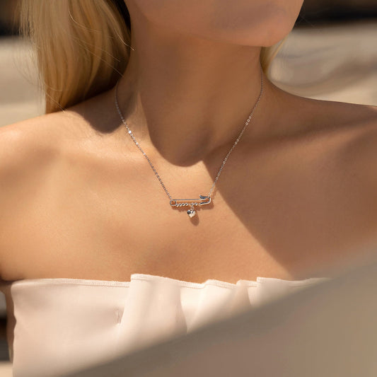 Amara Silver Pendant Necklace - NAVALLI
