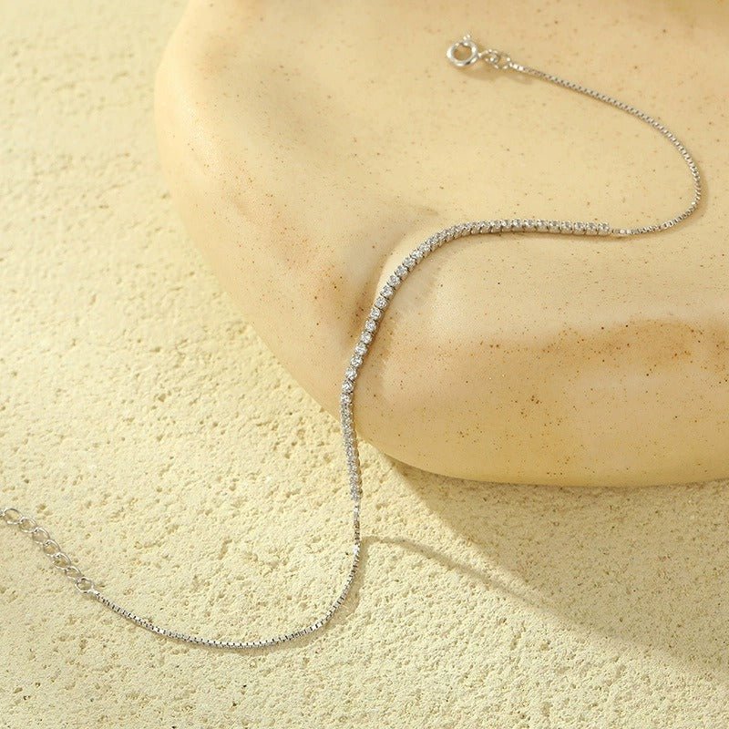 Amira Glow Anklet - NAVALLI