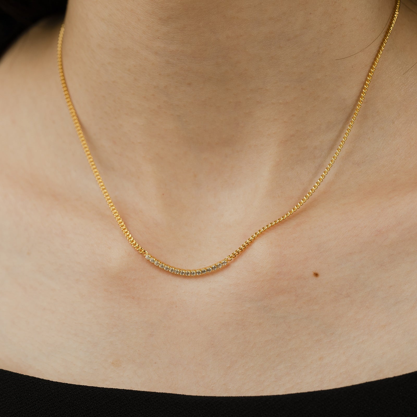 Amira Gold Necklace - Gold - 1