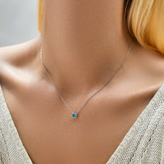 Amira Silver Pendant Necklace - NAVALLI