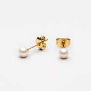 Aria Pearl Studs - 2