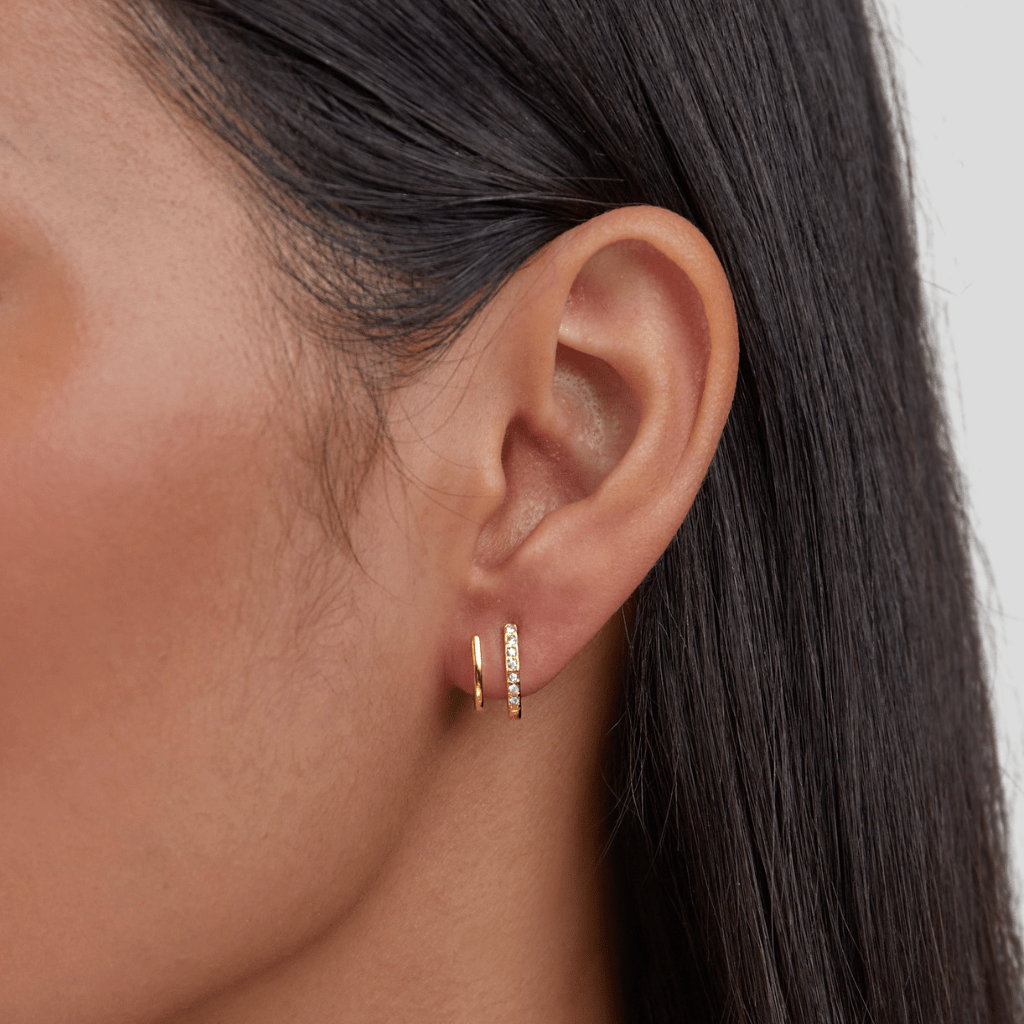 Aurora Crystal Curve Earrings - Earrings - Gold - 3