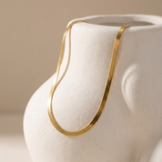 Leila Herringbone Necklace