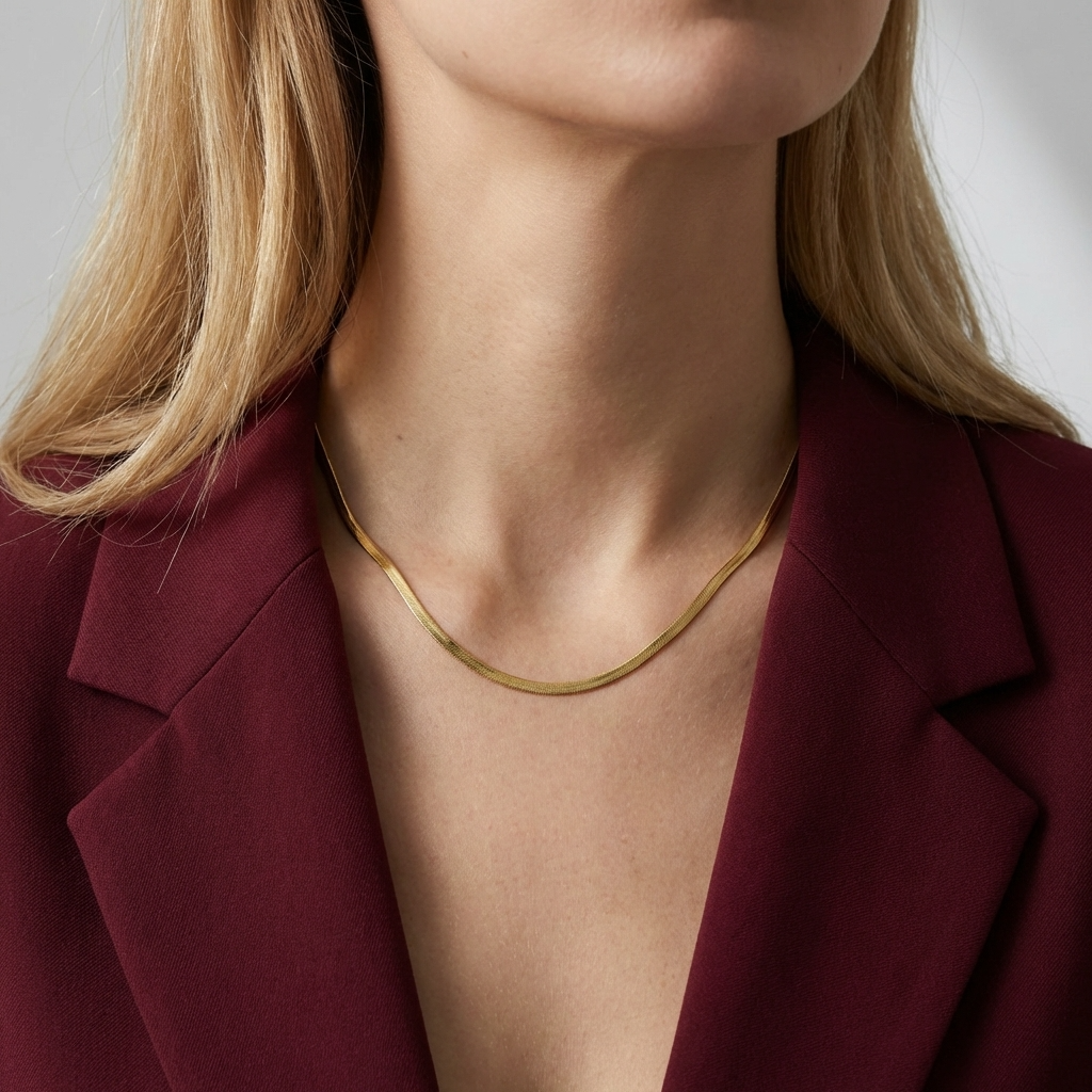 Leila Herringbone Necklace