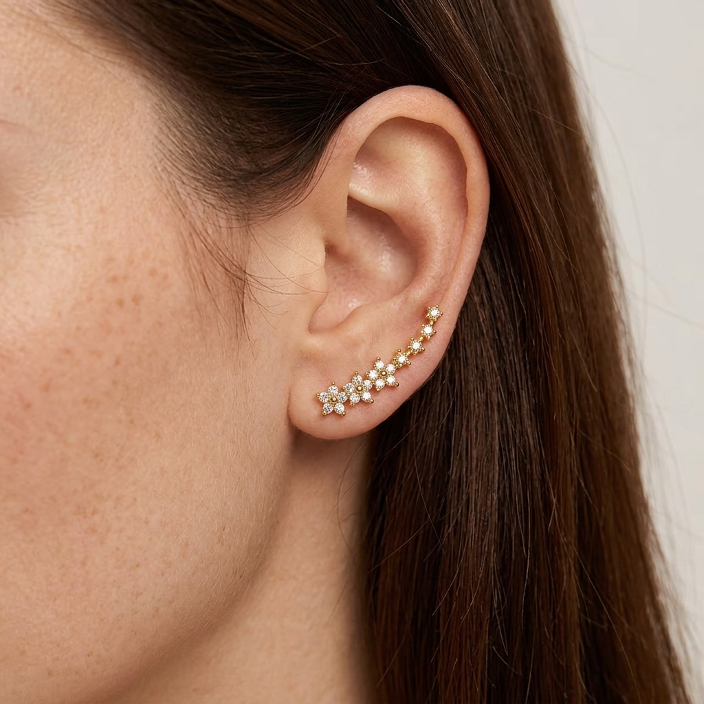 Nova Gold Star Ear Climber