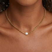 Junia Pearl Necklace