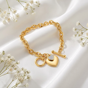 Isla Gold Hearts Bracelet