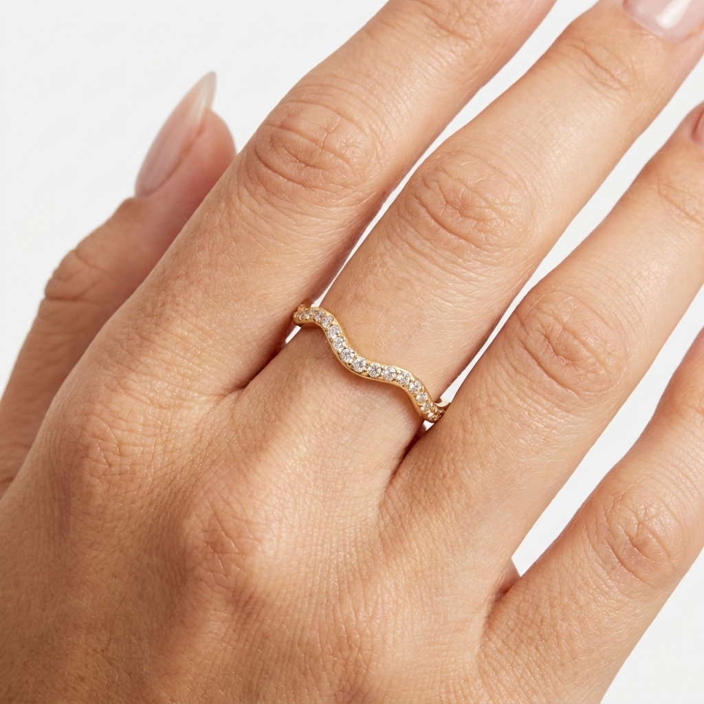 Tara Gold Wave Ring