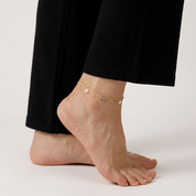Nina Shell Clover Anklet