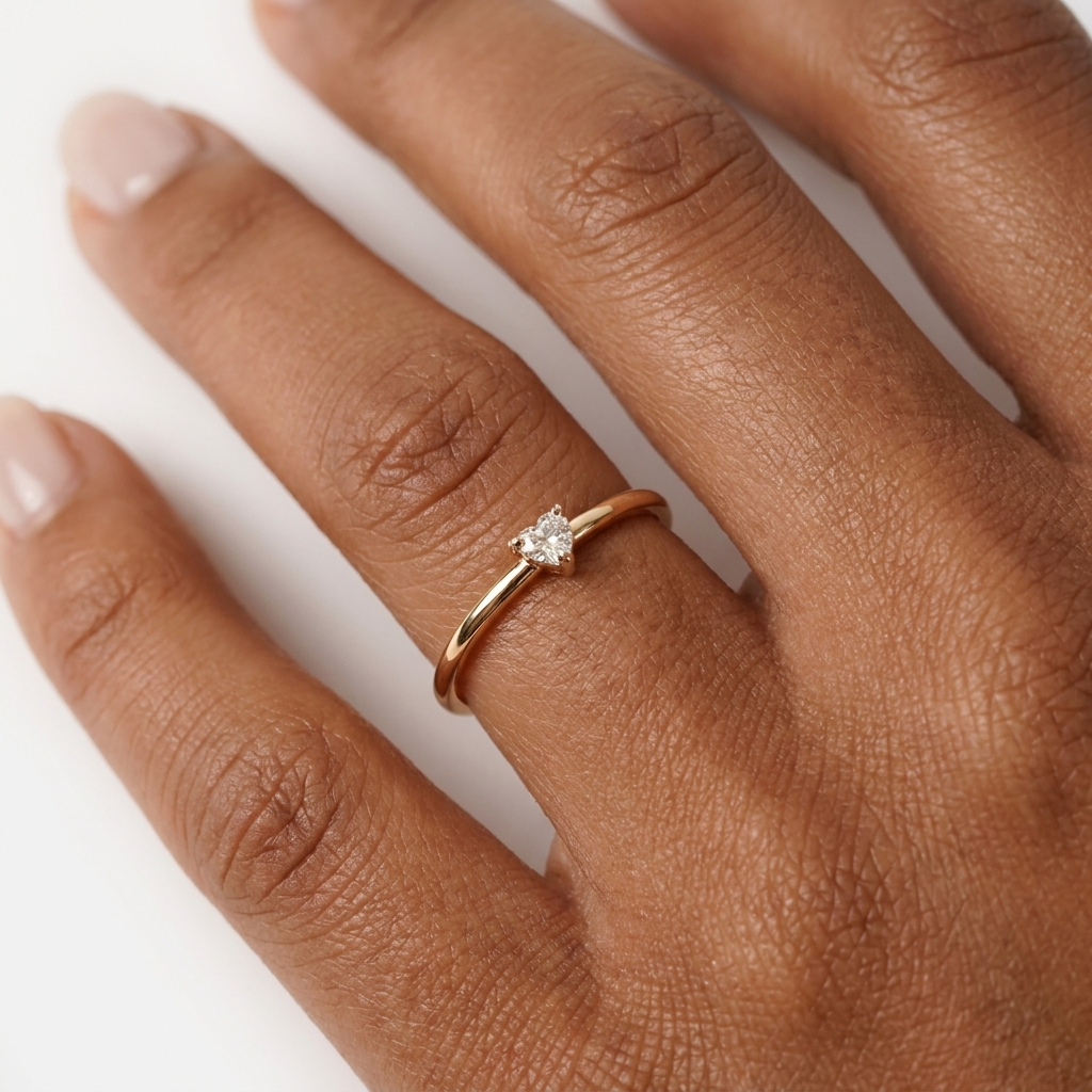 Greta Heart Ring