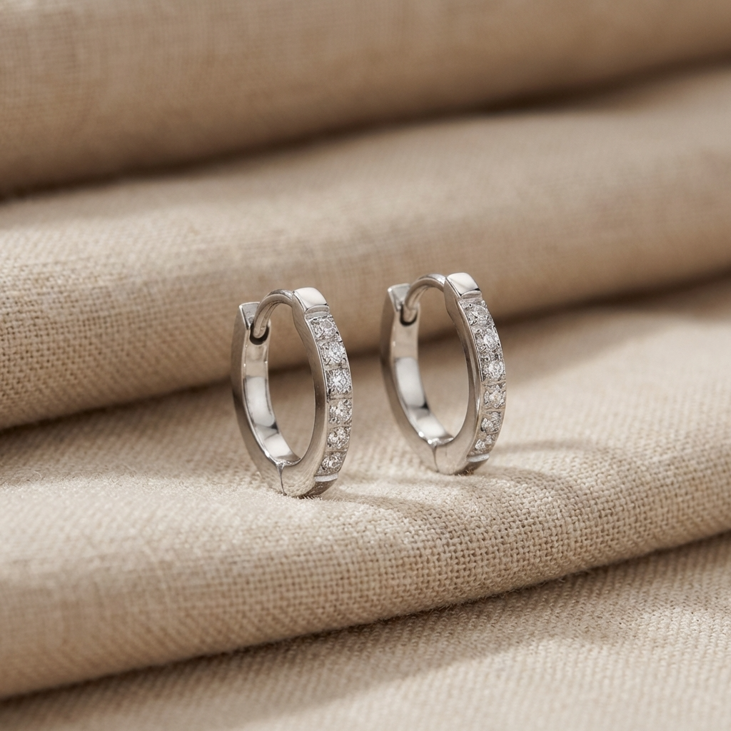 Yva Petite Hoop Earrings