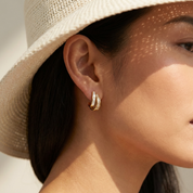 Eira Crystal Pearl Earrings