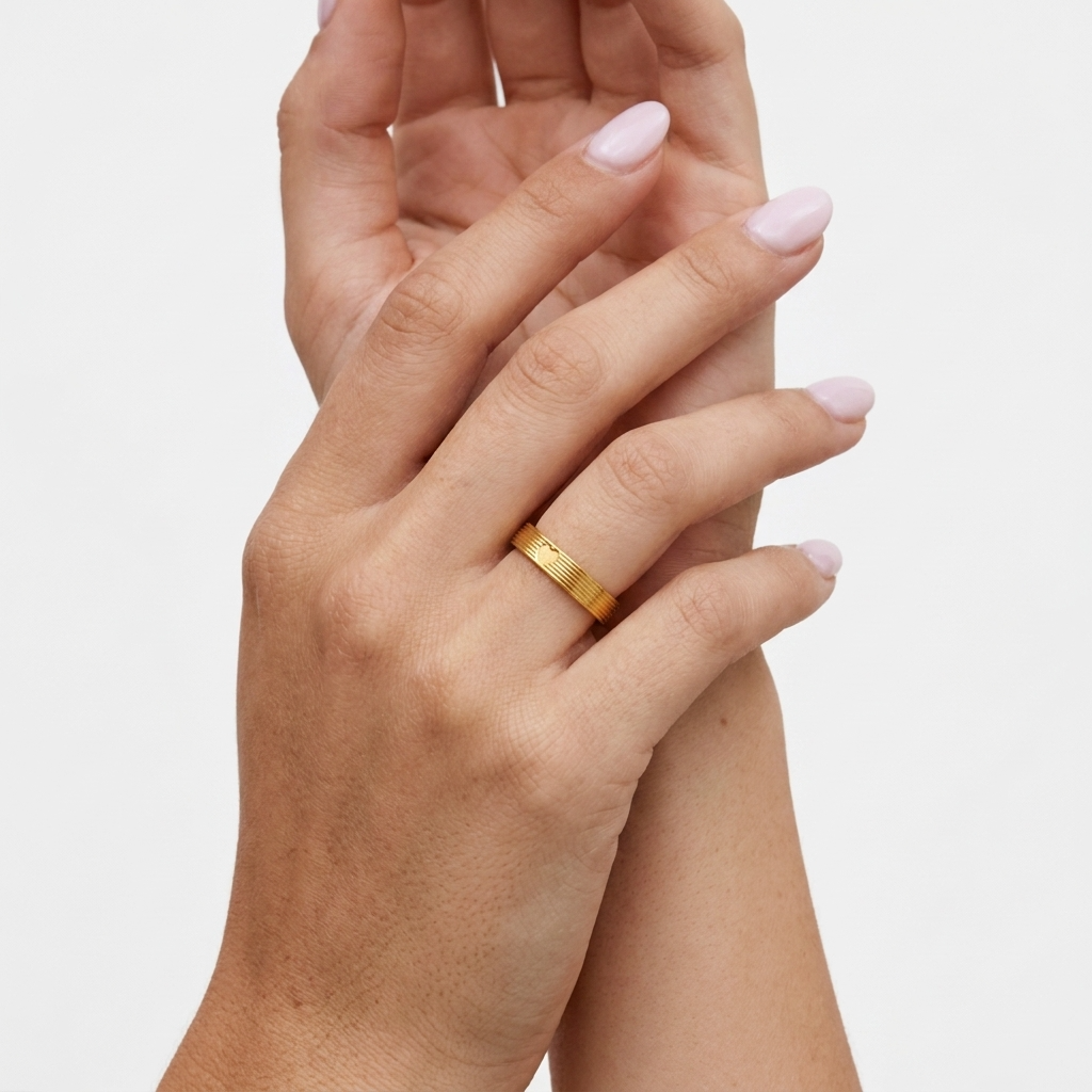 Soleil Minimalist Gold Ring