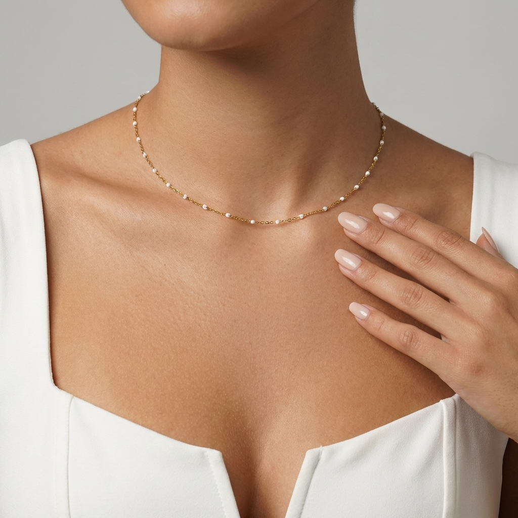 Isla White Bead Necklace