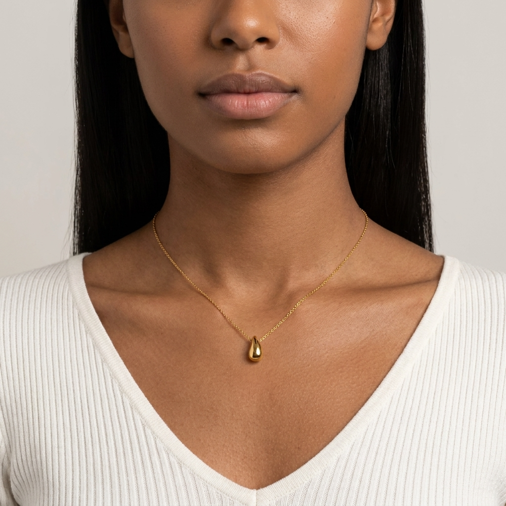 Mira Gold Necklace