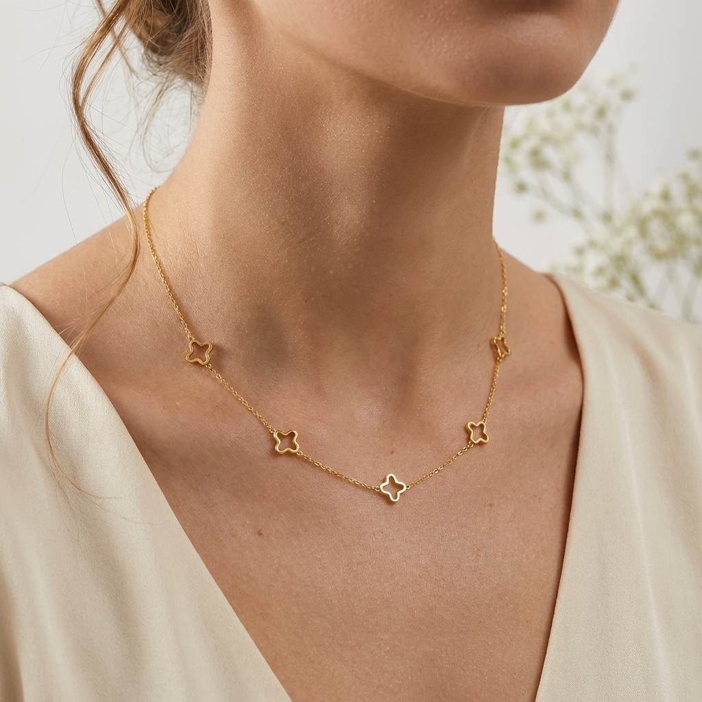 Anaïs Clover Necklace