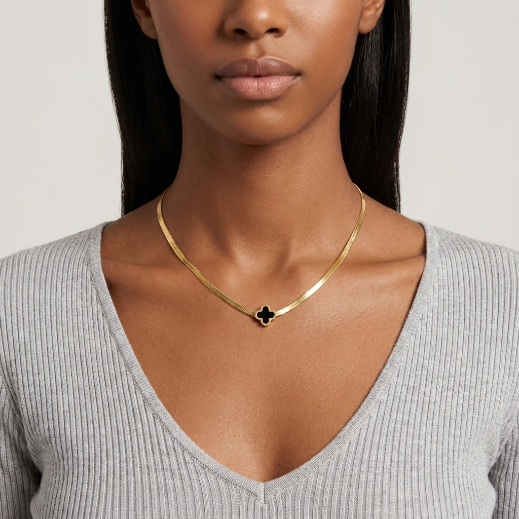 Azalea Lucky Clover Necklace