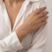 Vega Star Motif Hand Chain