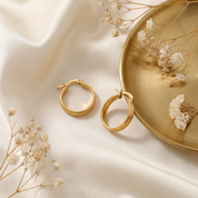 Selene Minimal Hoop Earrings