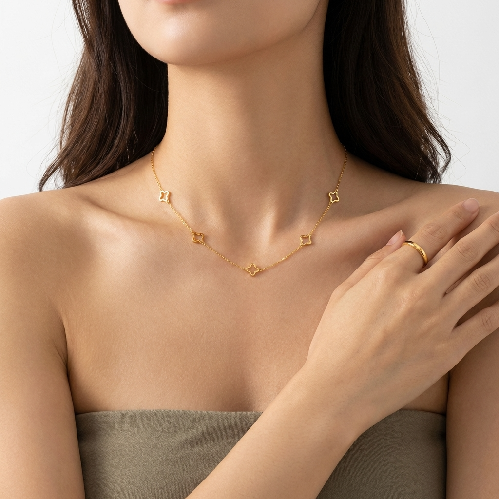 Anaïs Clover Necklace