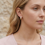 Eira Crystal Pearl Earrings