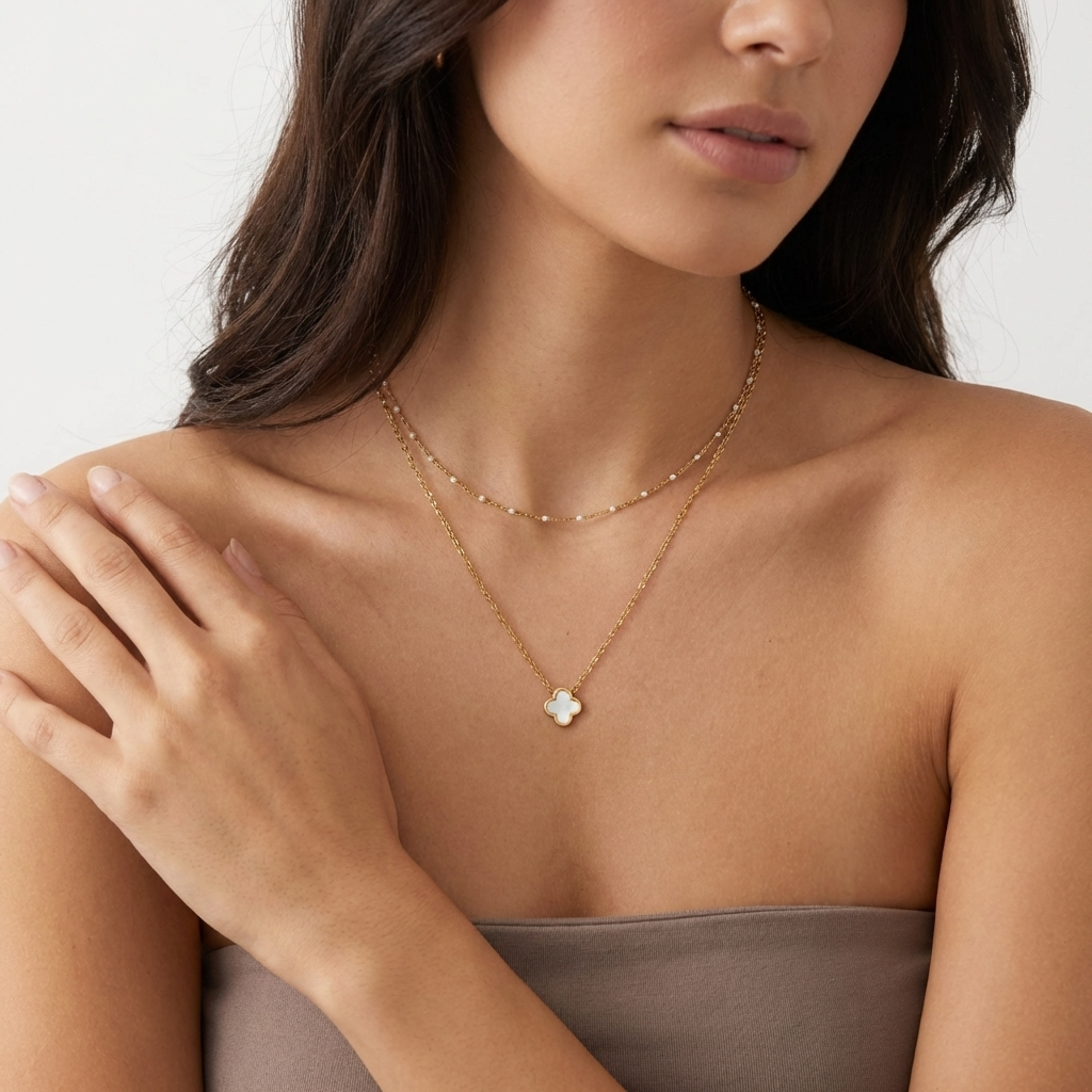 Freya Clover Pendant Necklace