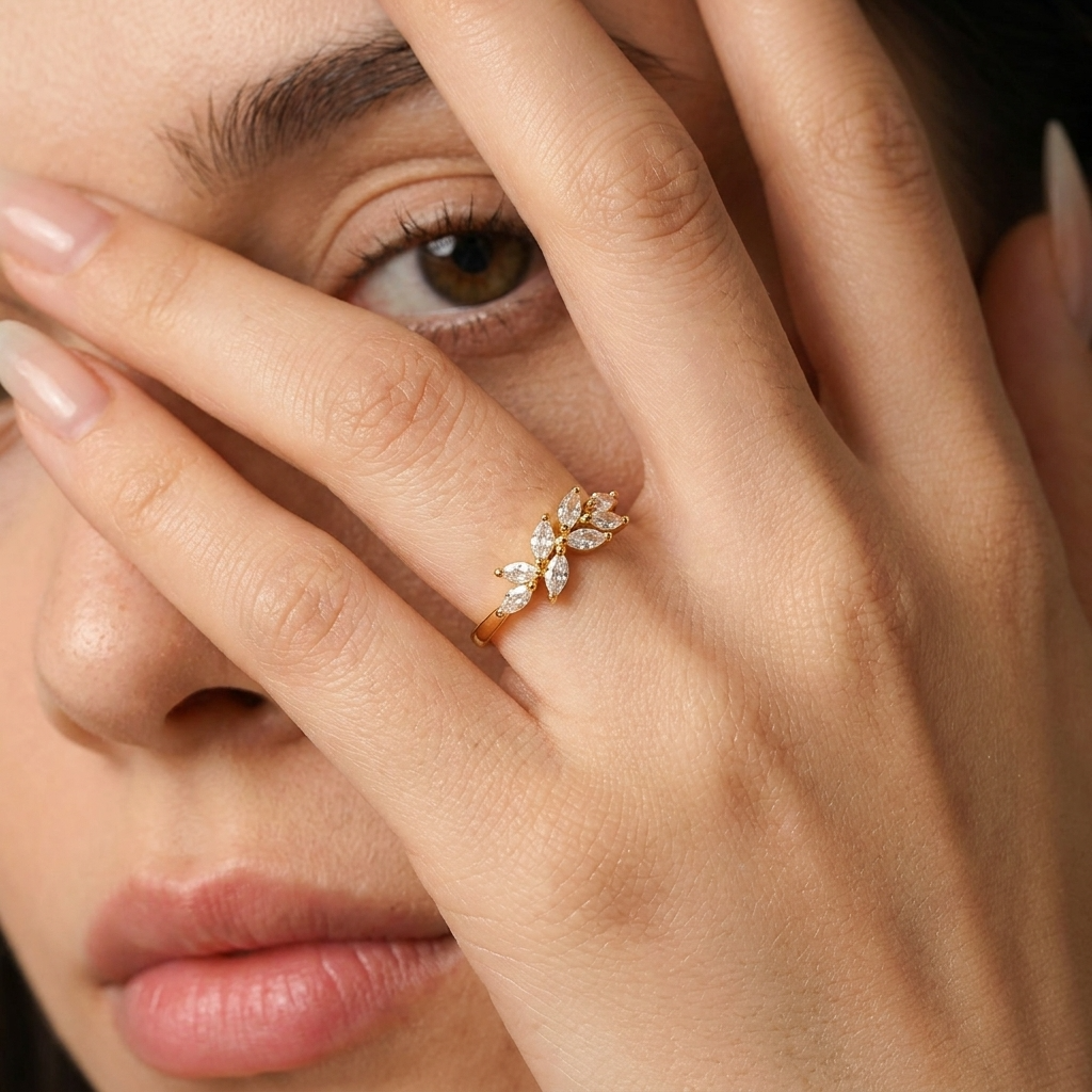 Delia Crystal Leaf Ring