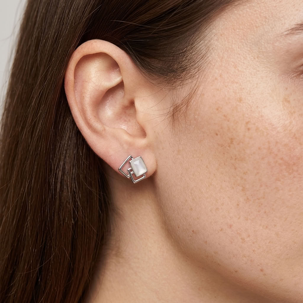 Iris Square Stud Earrings