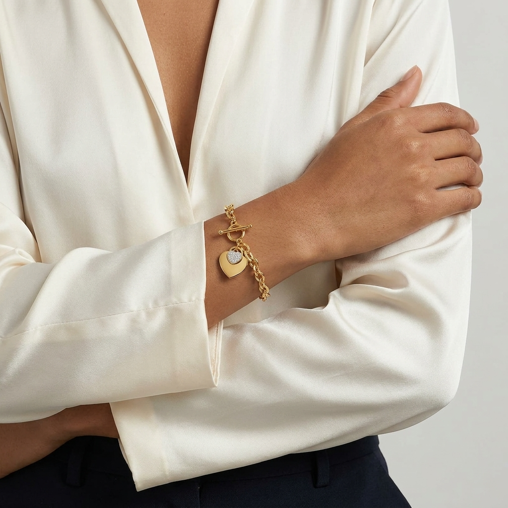 Isla Gold Hearts Bracelet