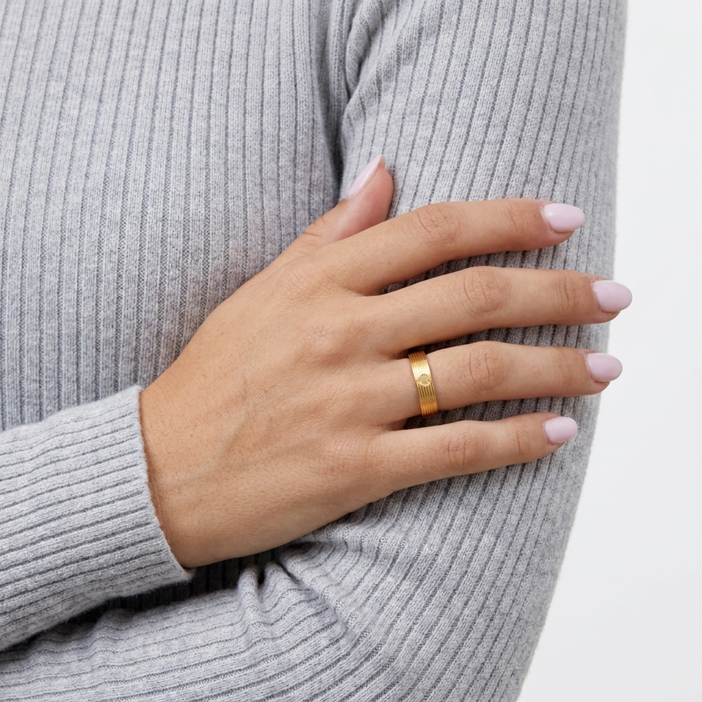 Soleil Minimalist Gold Ring