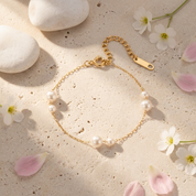 Dainty Pearl Bracelet