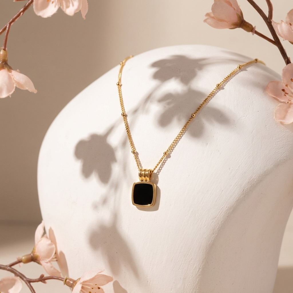 Ivy Gold Necklace