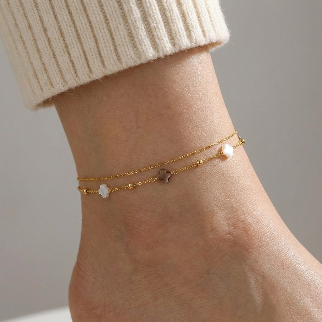 Nina Shell Clover Anklet