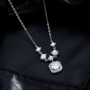 Elodie Silver Pendant Necklace - NAVALLI