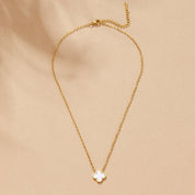 Freya Clover Pendant Necklace - Necklace - 3