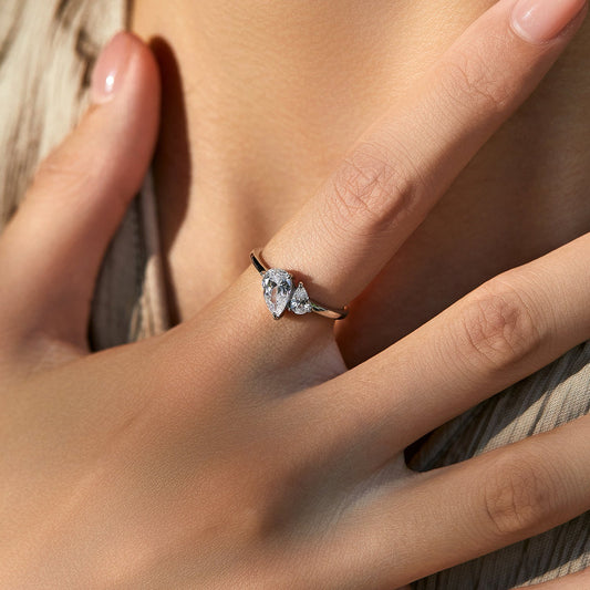 Inaya Silver Ring - NAVALLI