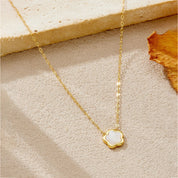 Ines Clover Pendant Necklace - Platinum - 5