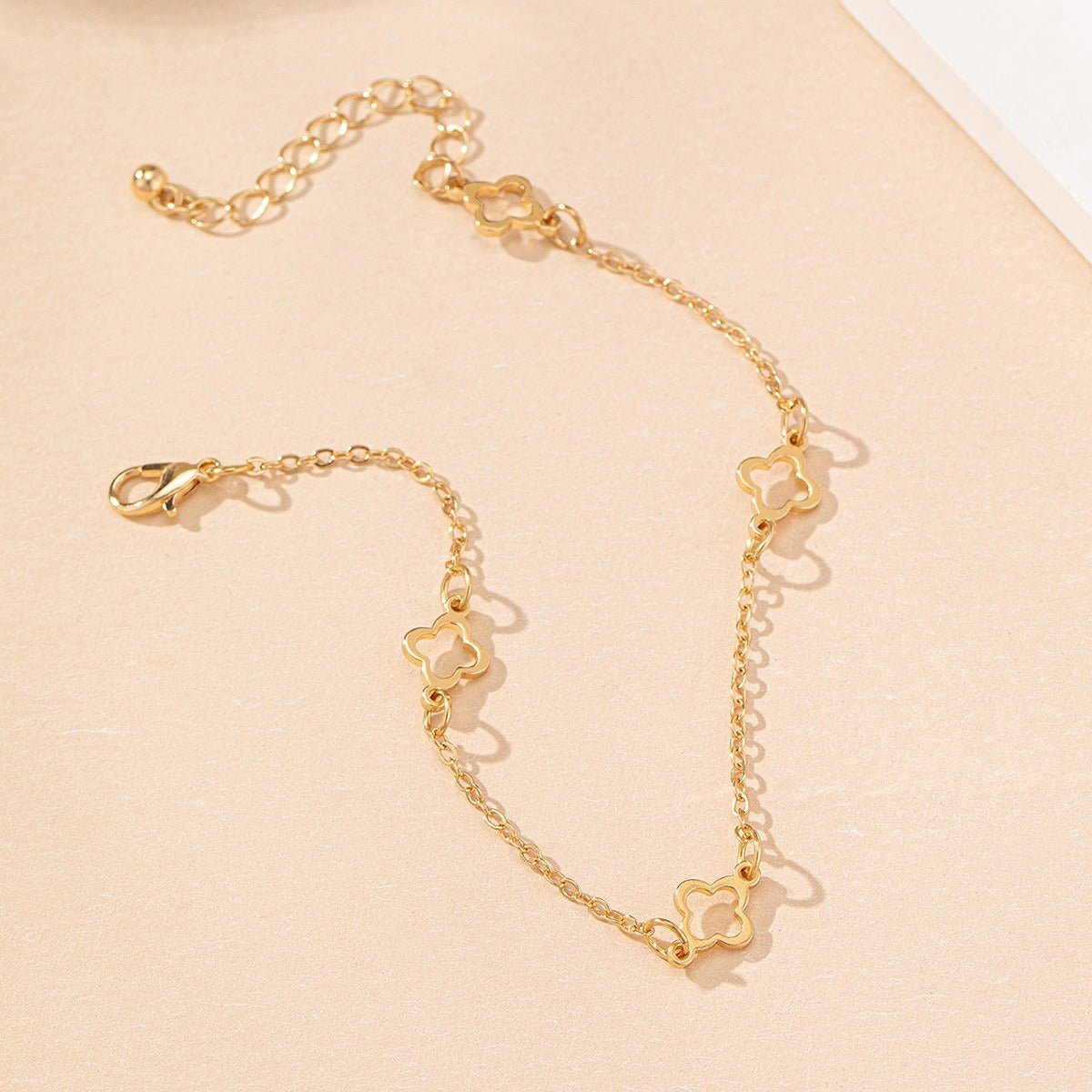 Iris Lucky Clover Anklet - Gold - 4